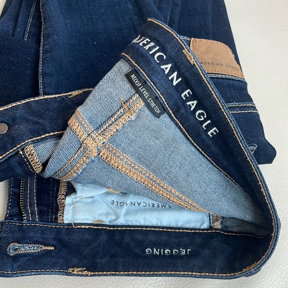 American Eagle size 4. Next level stretch Jegging . Dark wash. - Picture 1 of 3